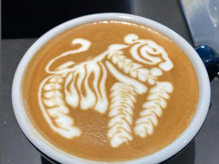 latte art design tiger stripes
